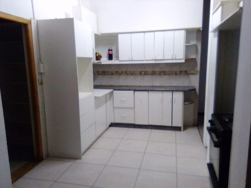 4 Bedroom Property for Sale in Caledon Western Cape